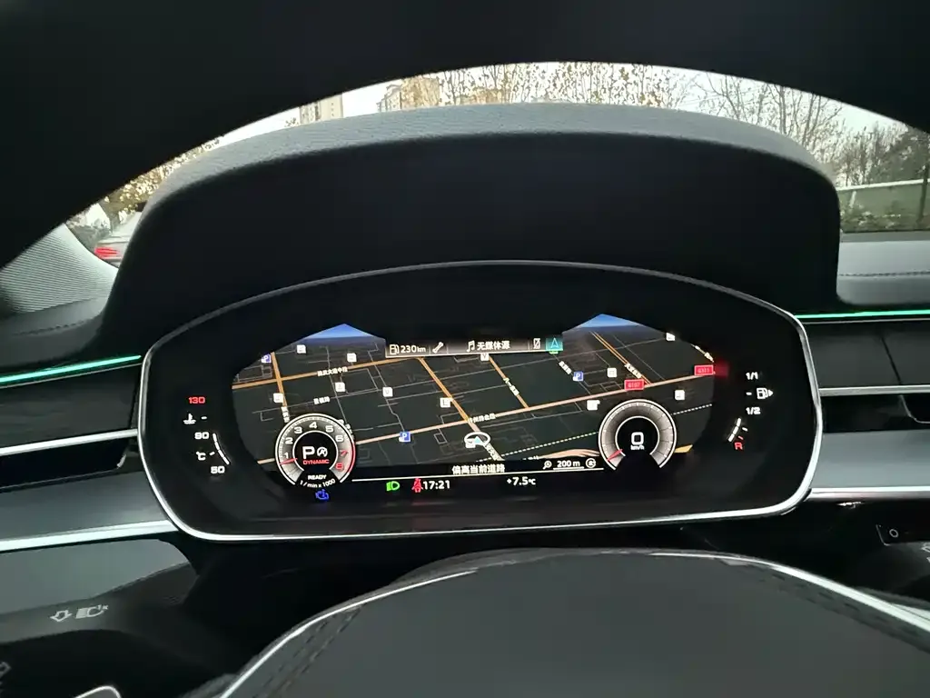 Audi A8 2024 из CN, фото 8