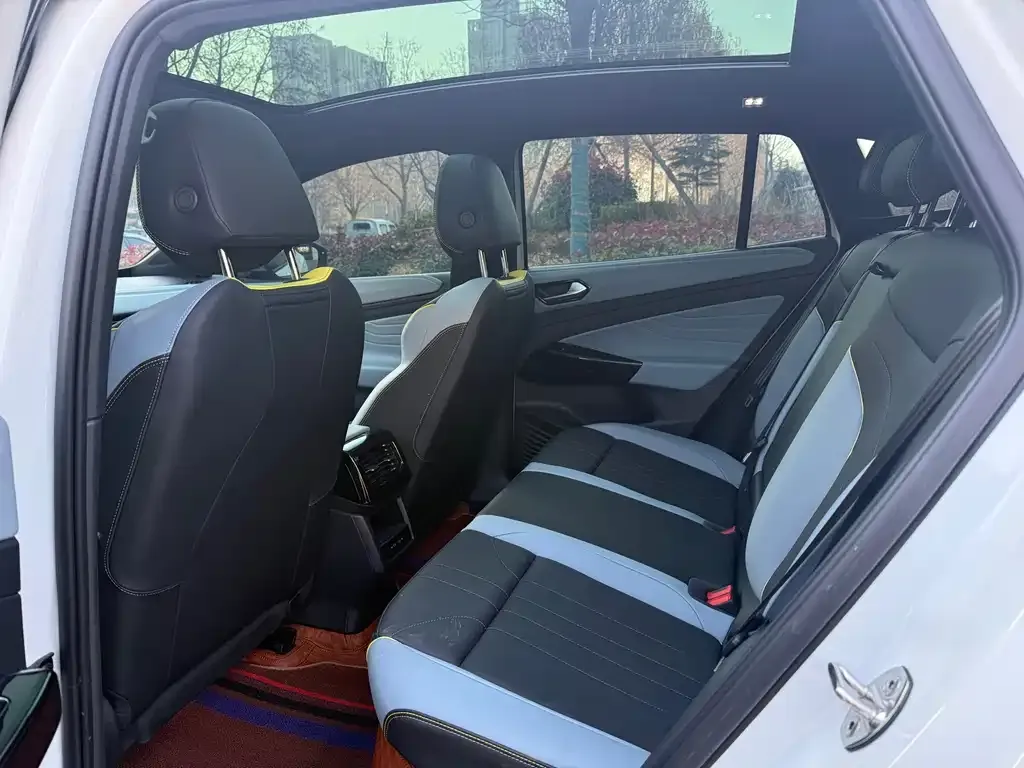 Volkswagen ID.4 X 2025 из CN, фото 10