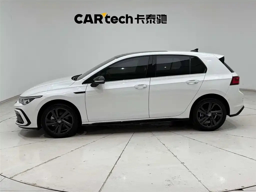 Volkswagen Golf 2022 из CN, фото 6