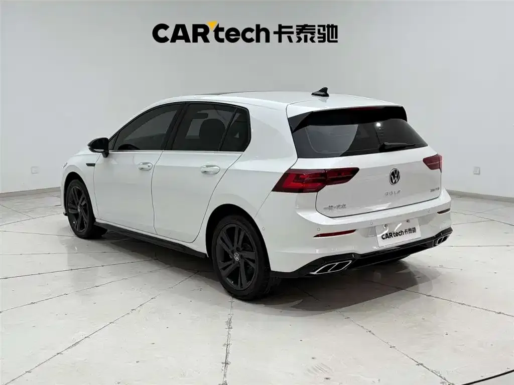 Volkswagen Golf 2022 из CN, фото 7