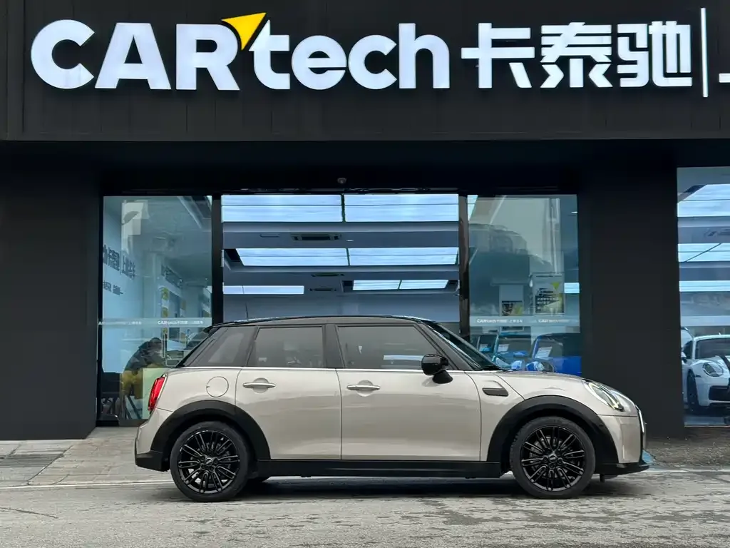 MINI Cooper (3-door) 2021 из CN, фото 9