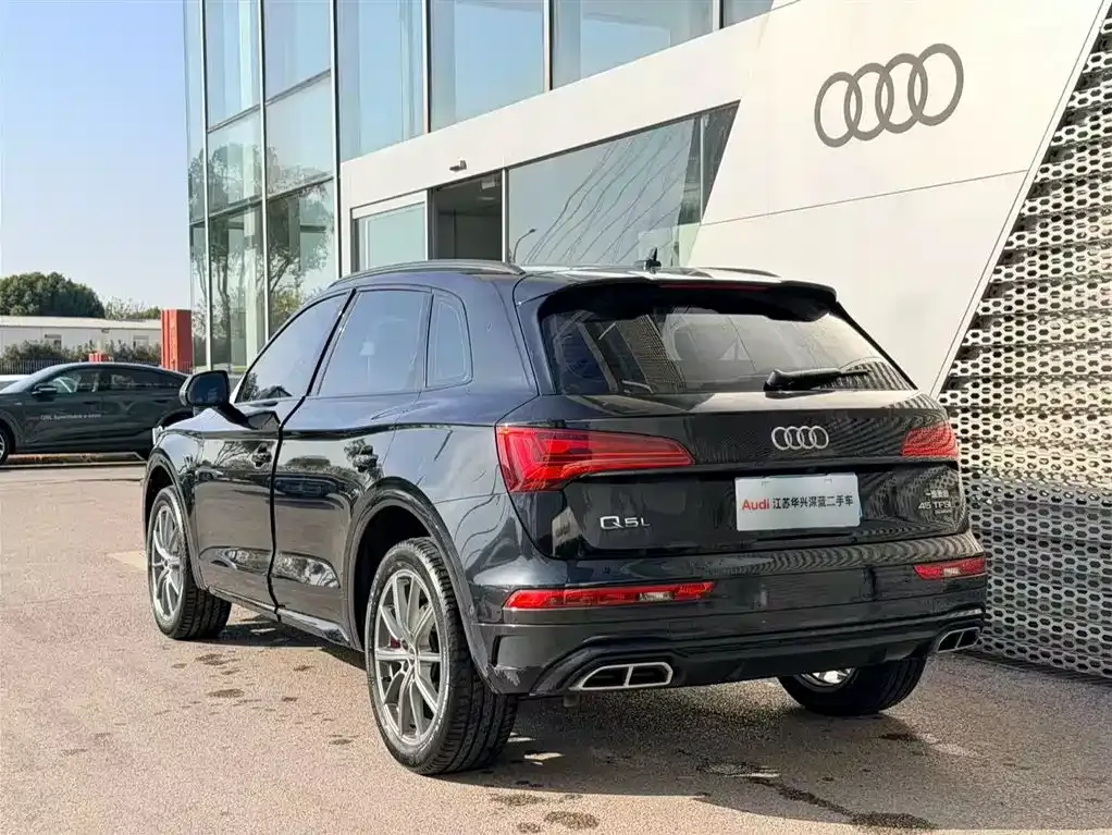 Audi Q5L 2022 из CN, фото 9