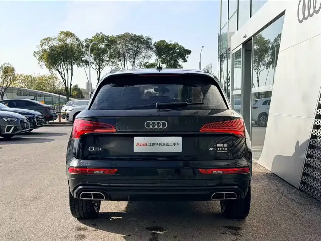 Audi Q5L 2022 из CN, фото 5