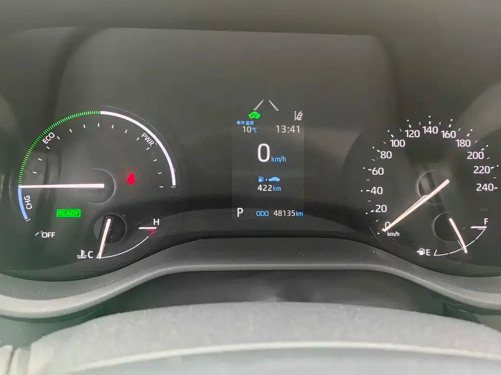 Toyota Sienna 2023 из CN, фото 2