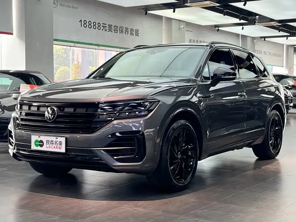 Volkswagen Touareg 2023 из CN, фото 1