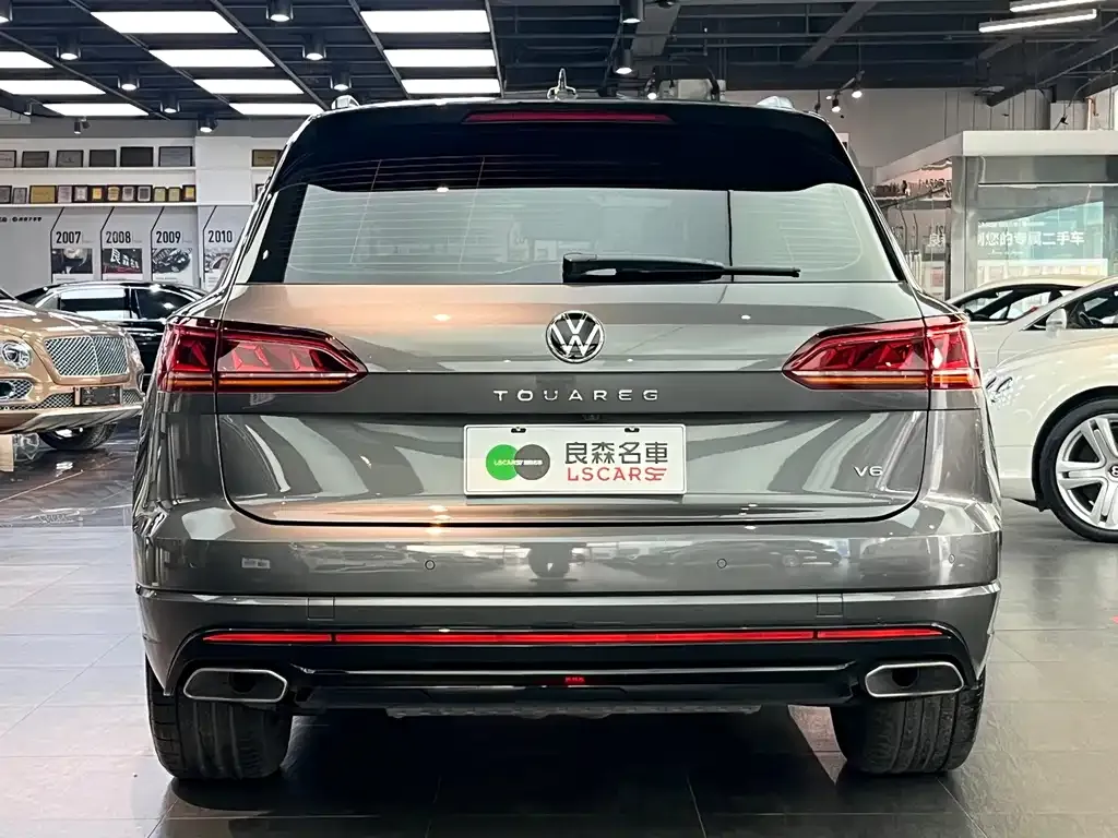 Volkswagen Touareg 2023 из CN, фото 2