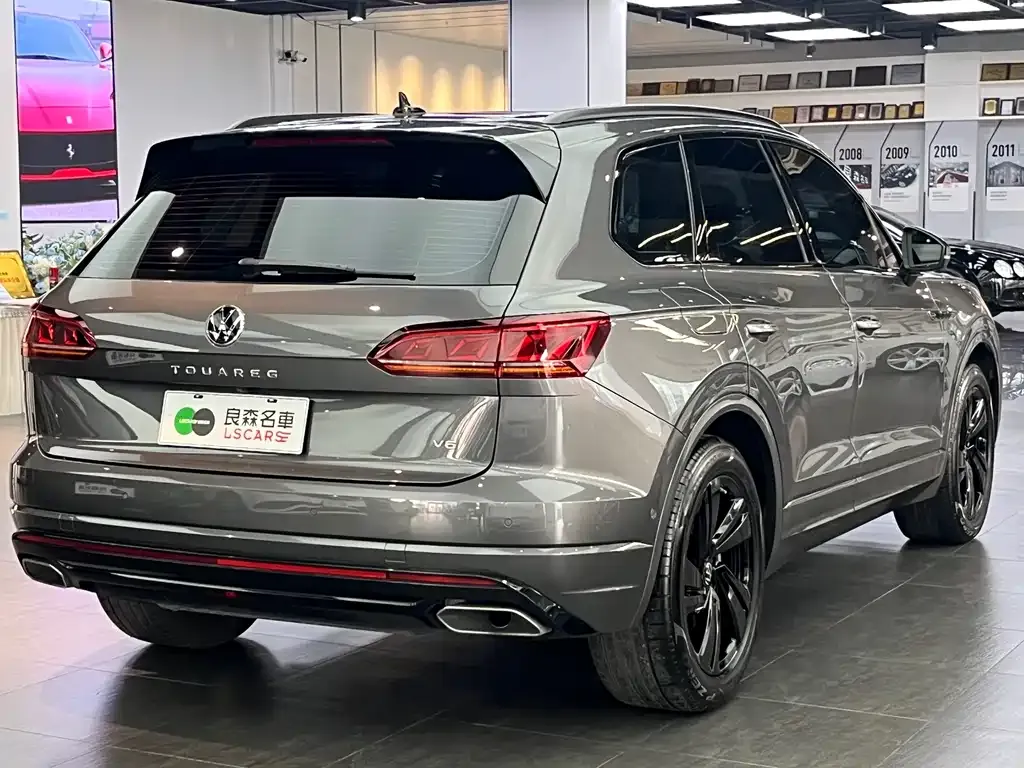 Volkswagen Touareg 2023 из CN, фото 4