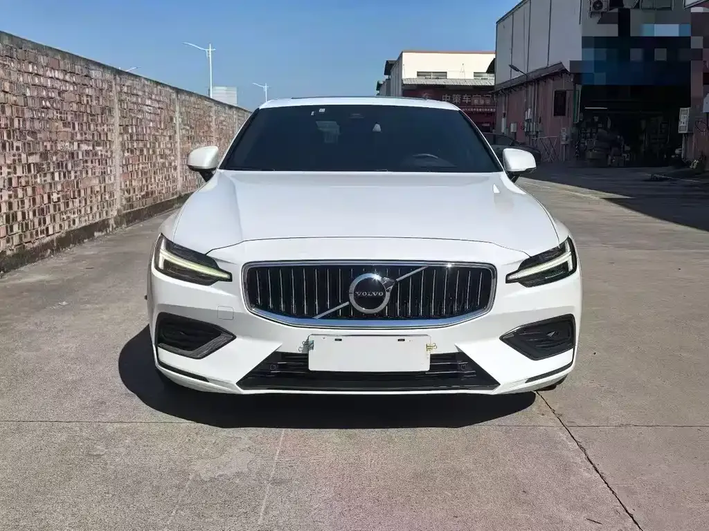Volvo S60 2021 из CN, фото 7