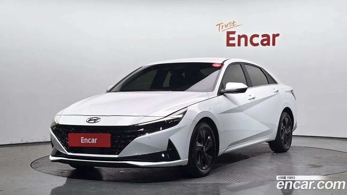 Hyundai AVANTE 2023 из KR, фото 1