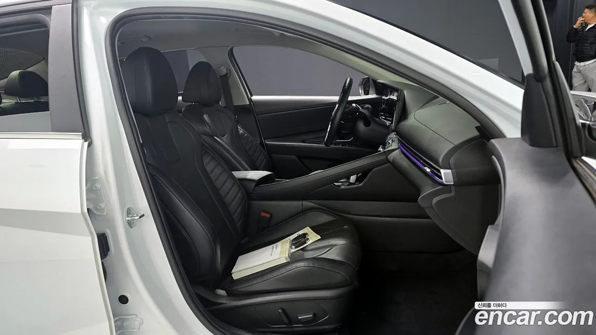 Hyundai AVANTE 2023 из KR, фото 10