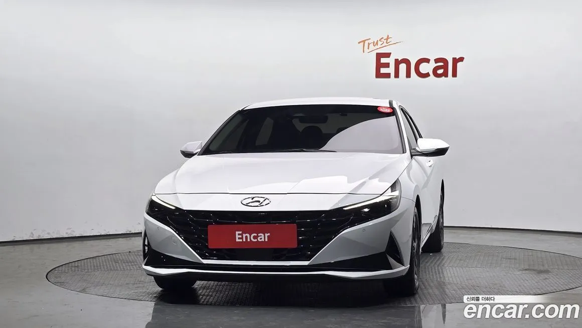 Hyundai AVANTE 2023 из KR, фото 3