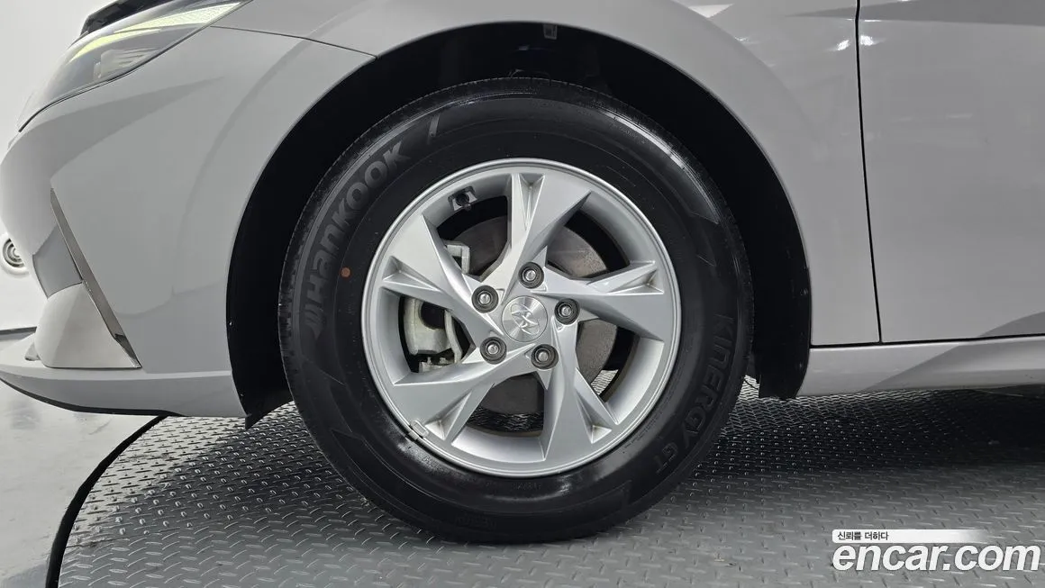 Hyundai AVANTE 2021 из KR, фото 6