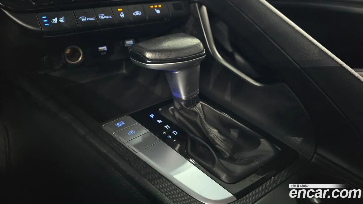 Hyundai AVANTE 2021 из KR, фото 2