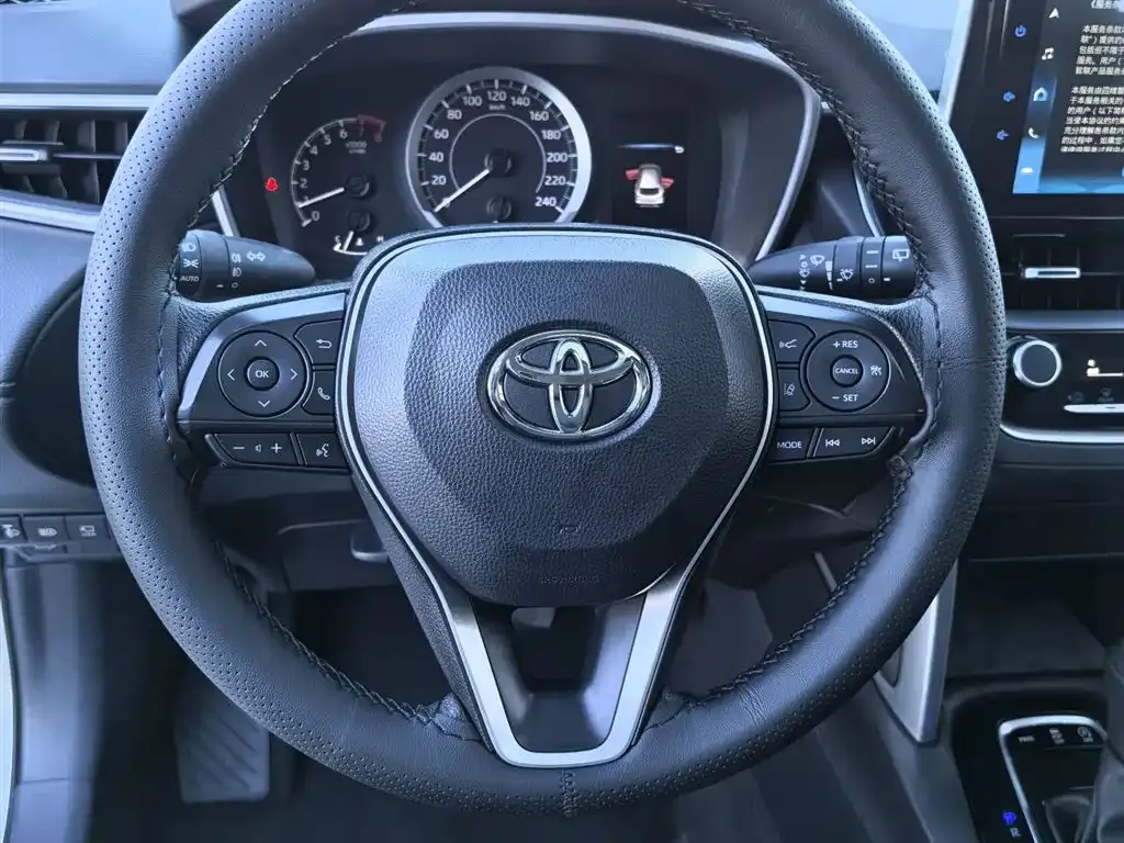 Toyota Frontlander 2022 из CN, фото 9