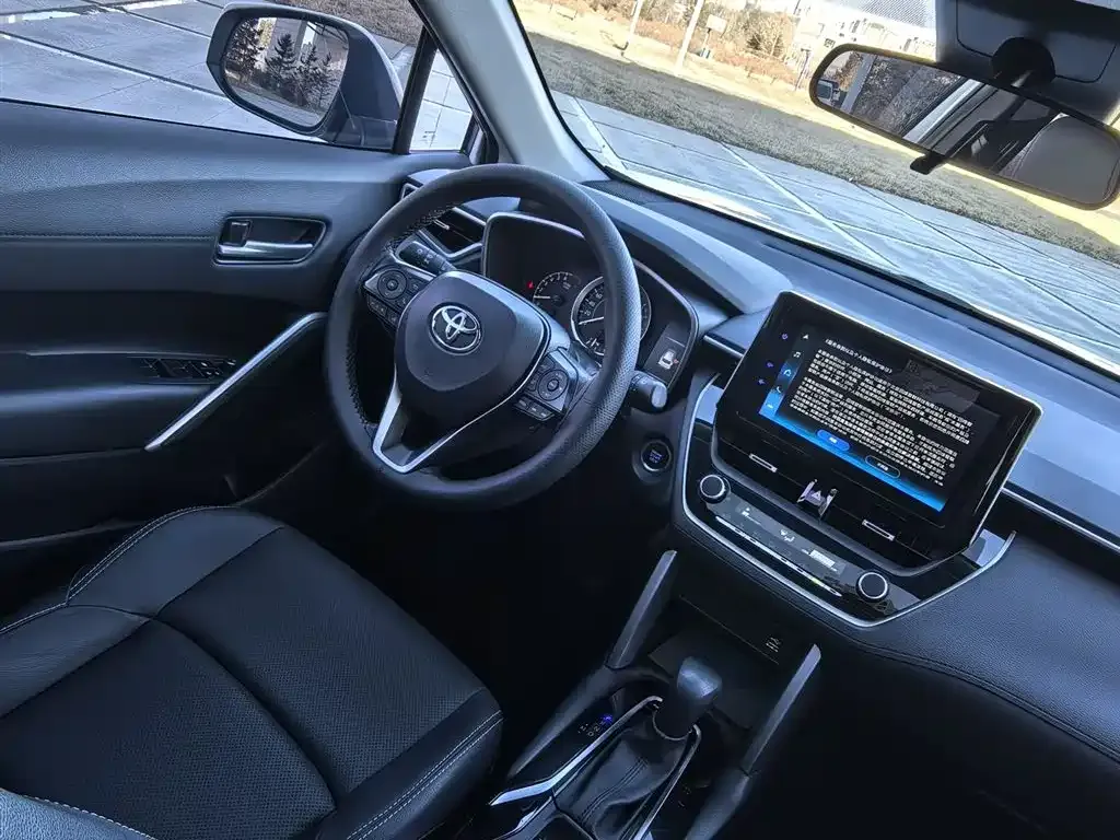 Toyota Frontlander 2022 из CN, фото 4