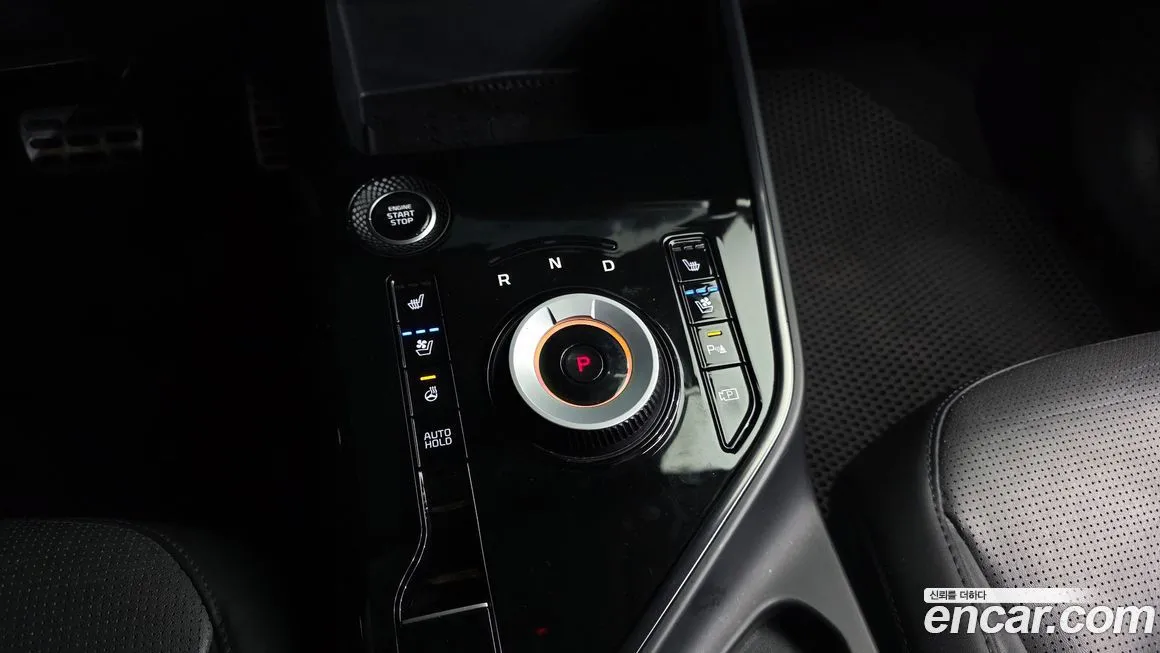 Kia Niro — фото 9