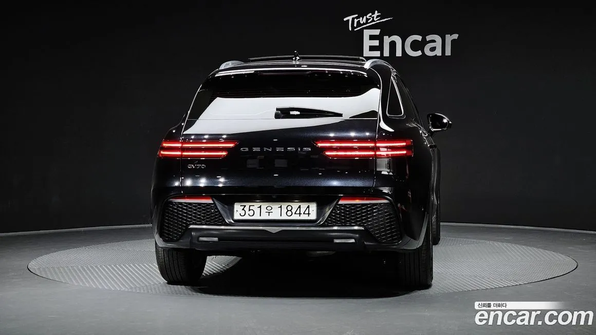 Genesis GV70 2023 из KR, фото 7