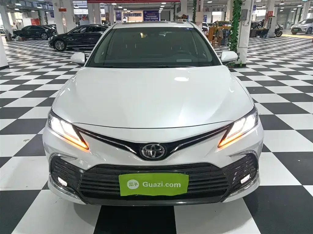 Toyota Camry 2022 из CN, фото 3