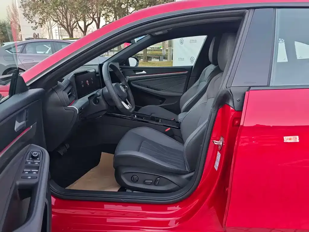 Volkswagen Lamando 2025 из CN, фото 3
