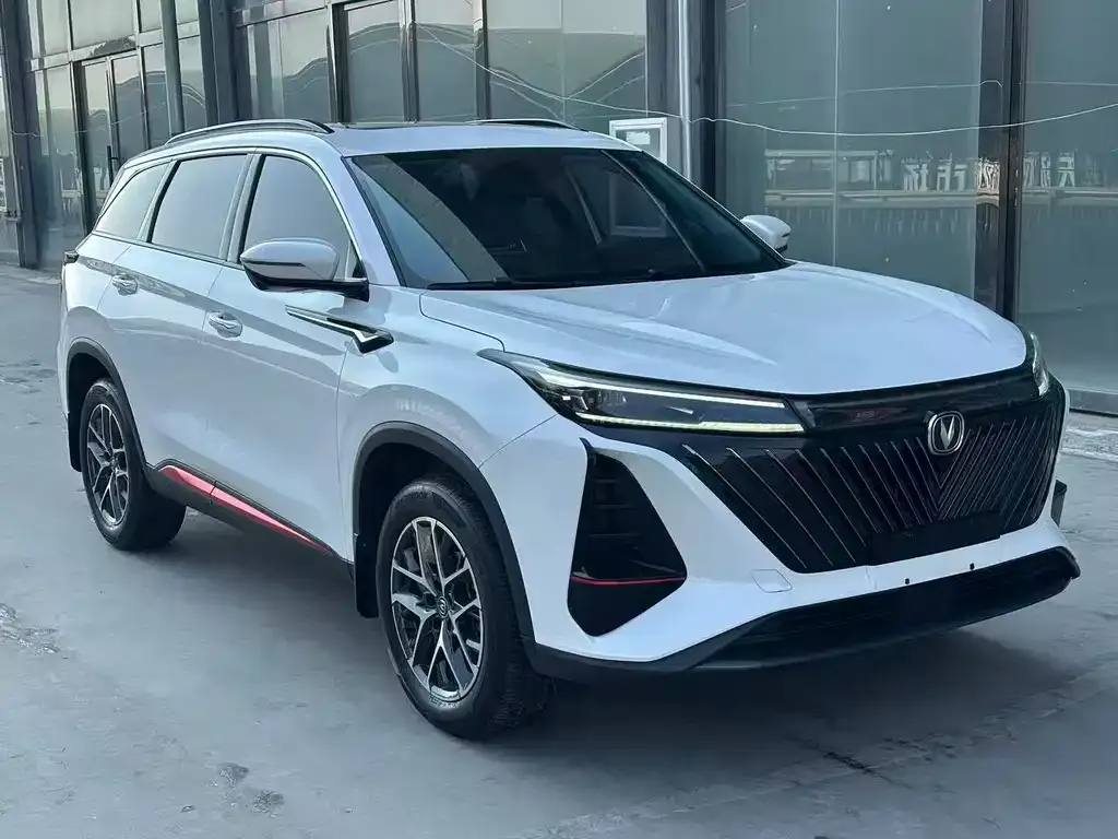 Changan CS75PLUS — фото 3