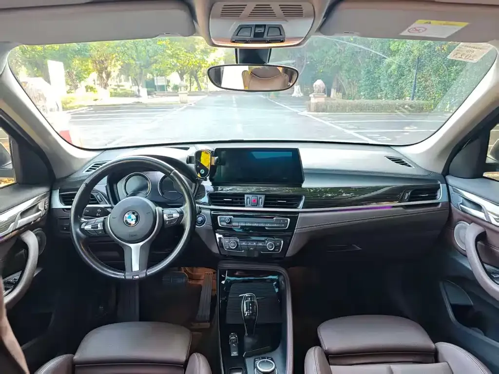 BMW X1 2021 из CN, фото 3