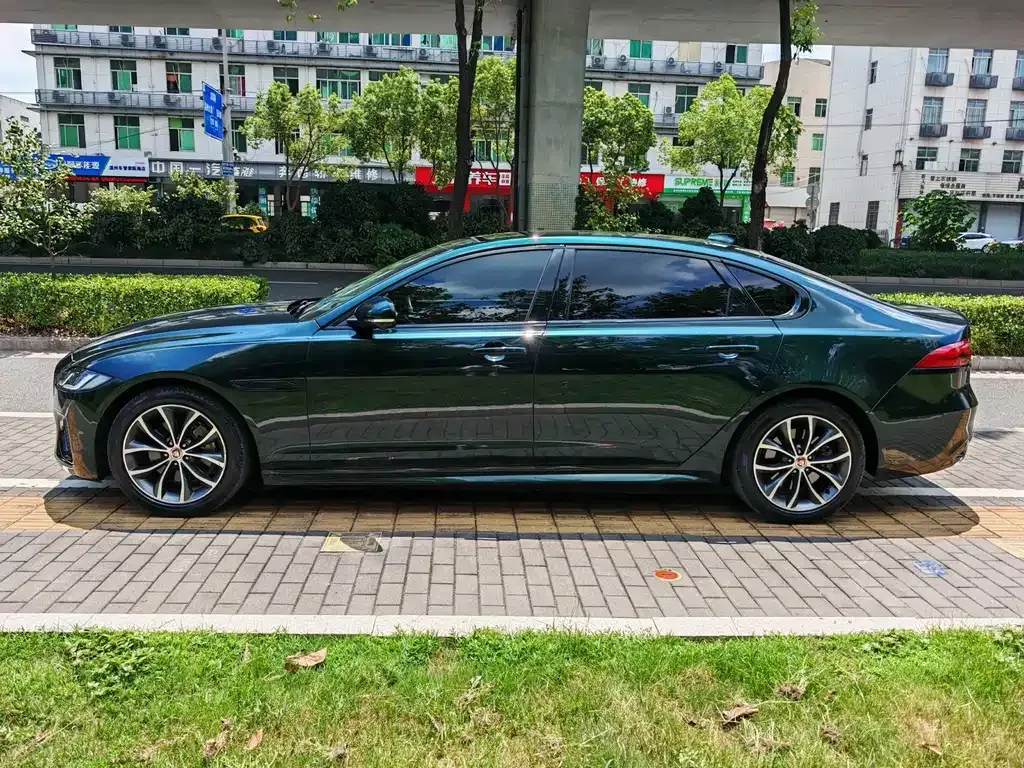Jaguar XFL 2022 из CN, фото 5