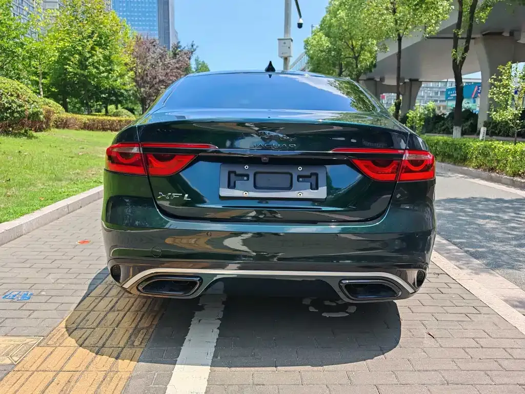 Jaguar XFL 2022 из CN, фото 7