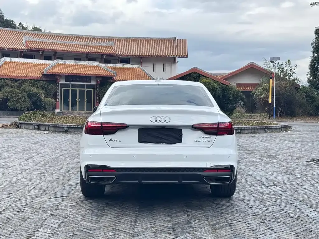 Audi A4L 2025 из CN, фото 9