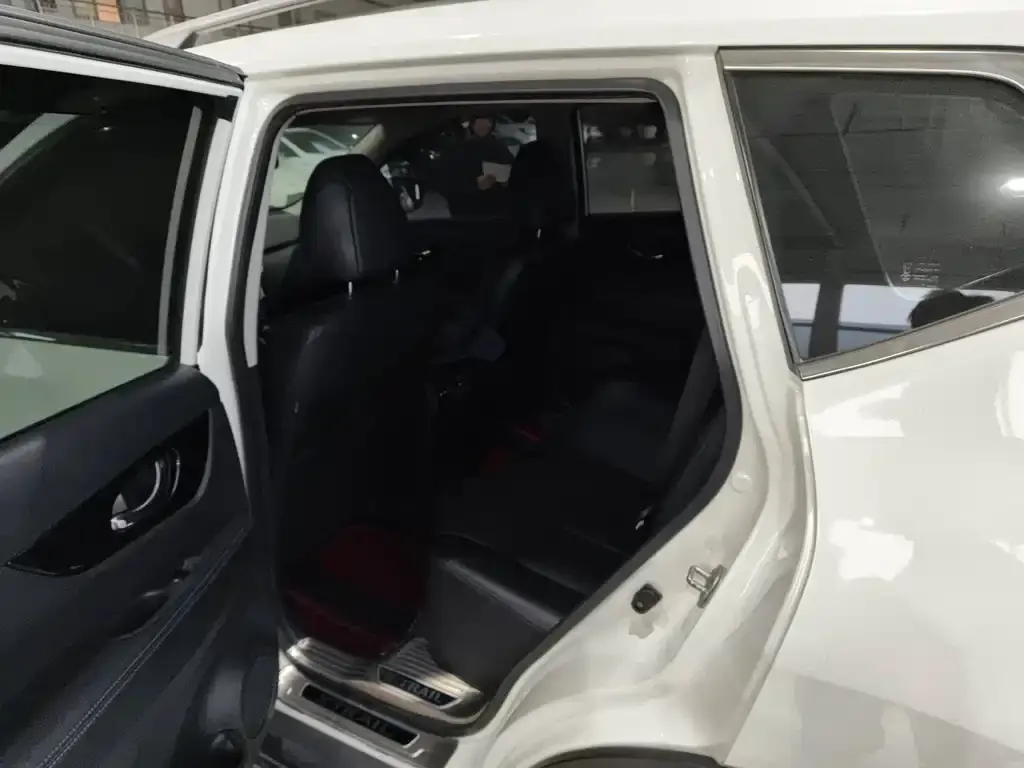 Nissan X-Trail 2022 из CN, фото 6