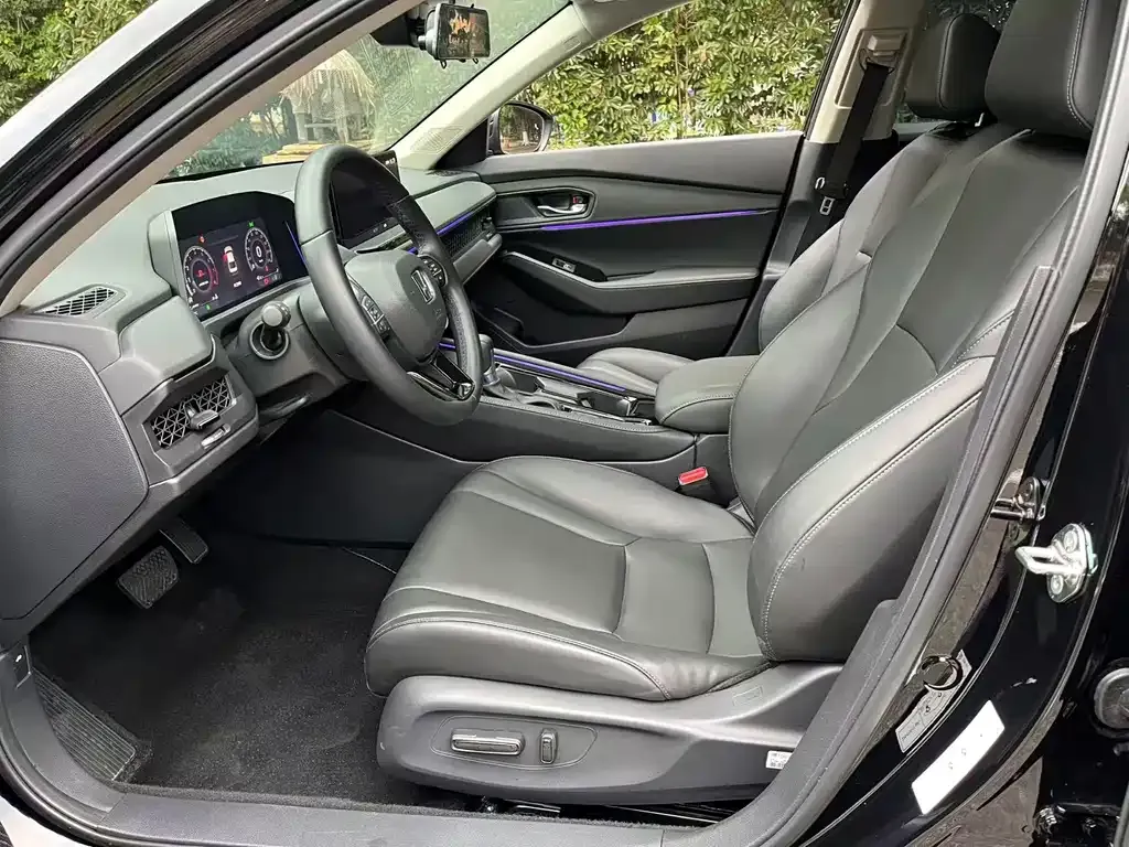 Honda Accord 2025 из CN, фото 6