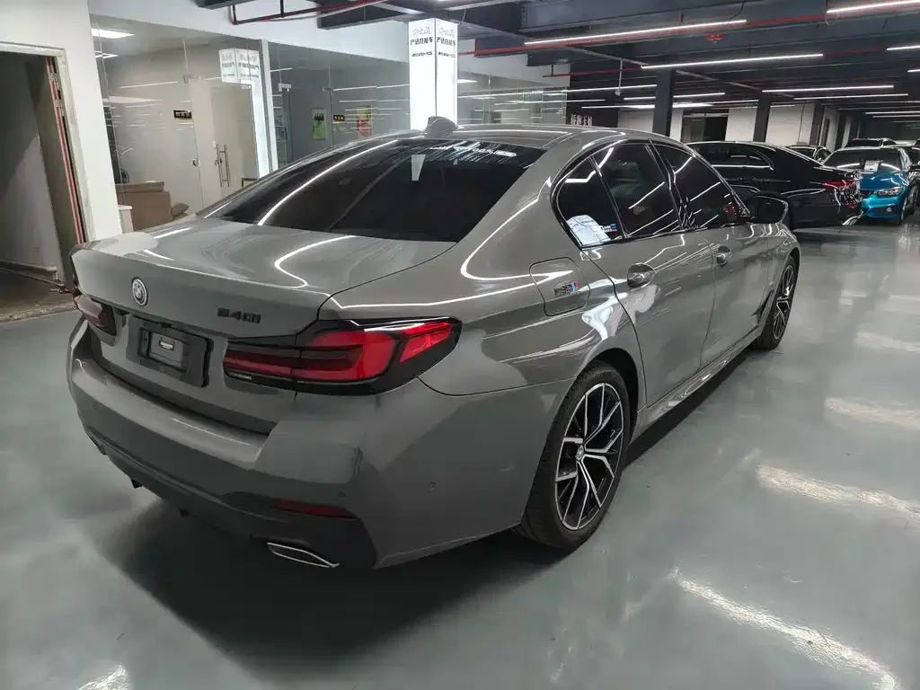 BMW 5 Series (Import) 2022 из CN, фото 3