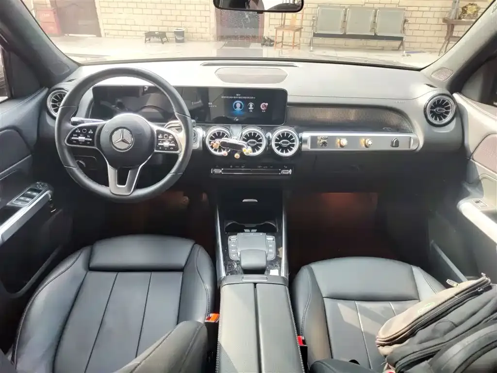 Mercedes-Benz GLB 2023 из CN, фото 8