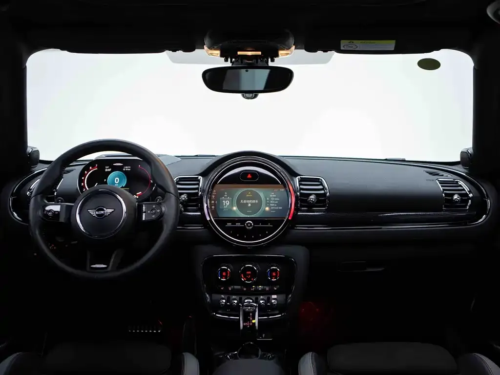 MINI Clubman JCW 2022 из CN, фото 6