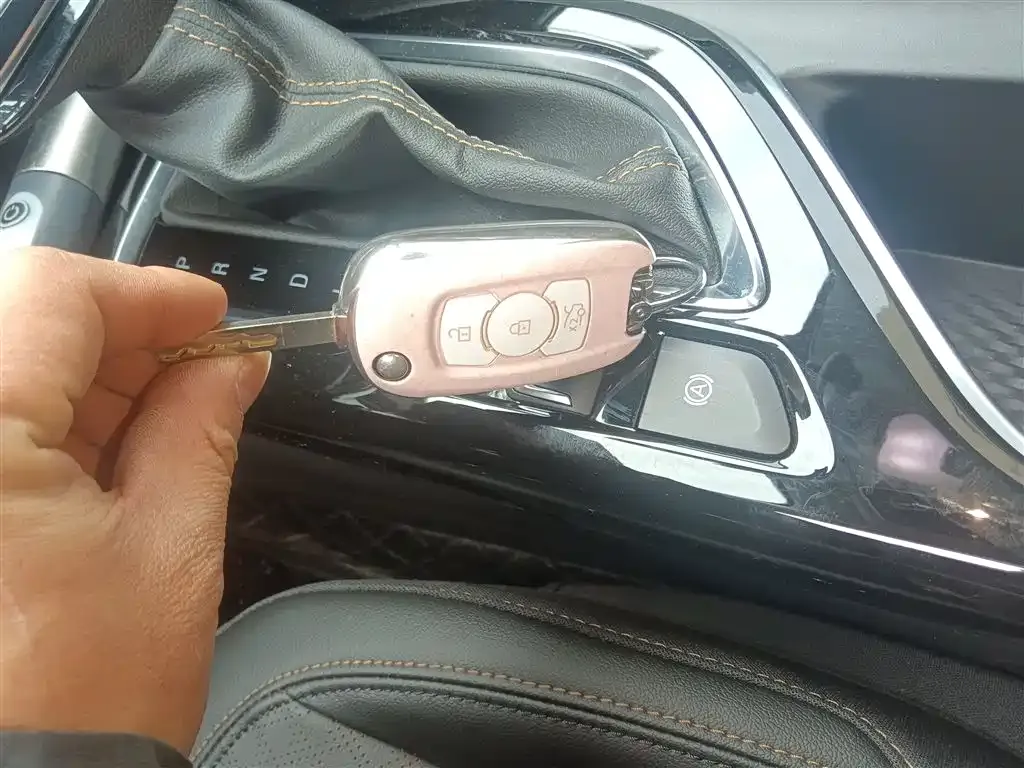 Buick Verano 2024 из CN, фото 3