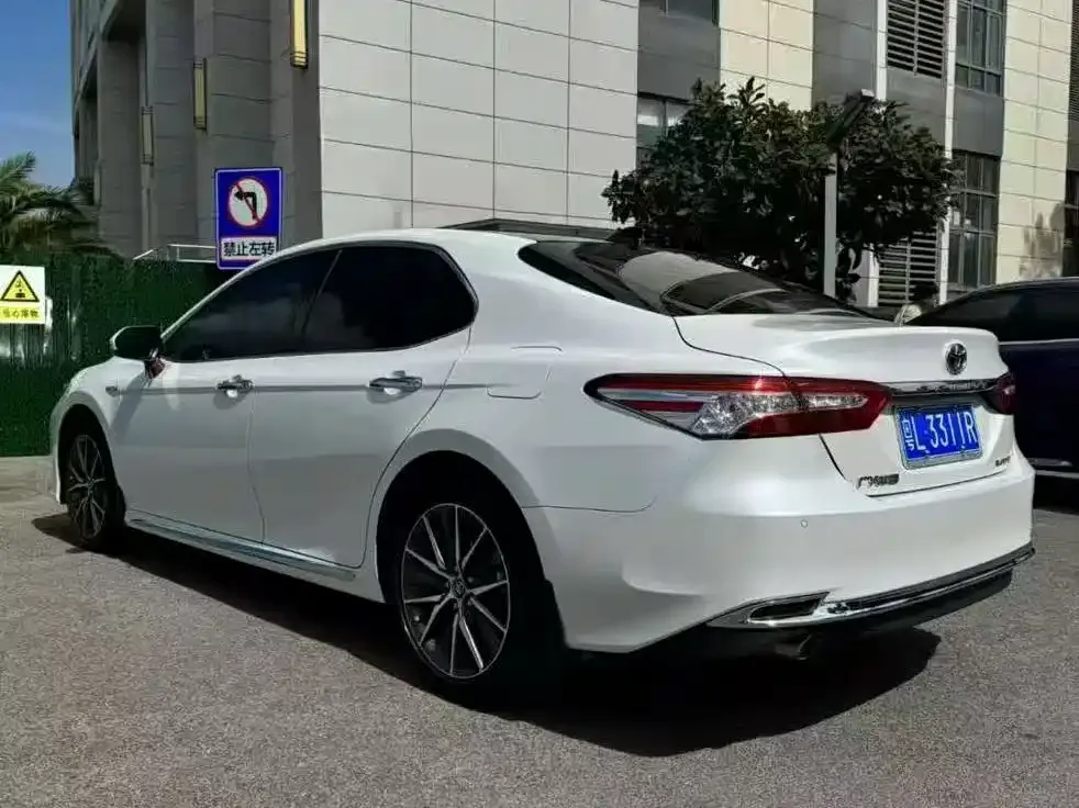 Toyota Camry 2024 из CN, фото 3