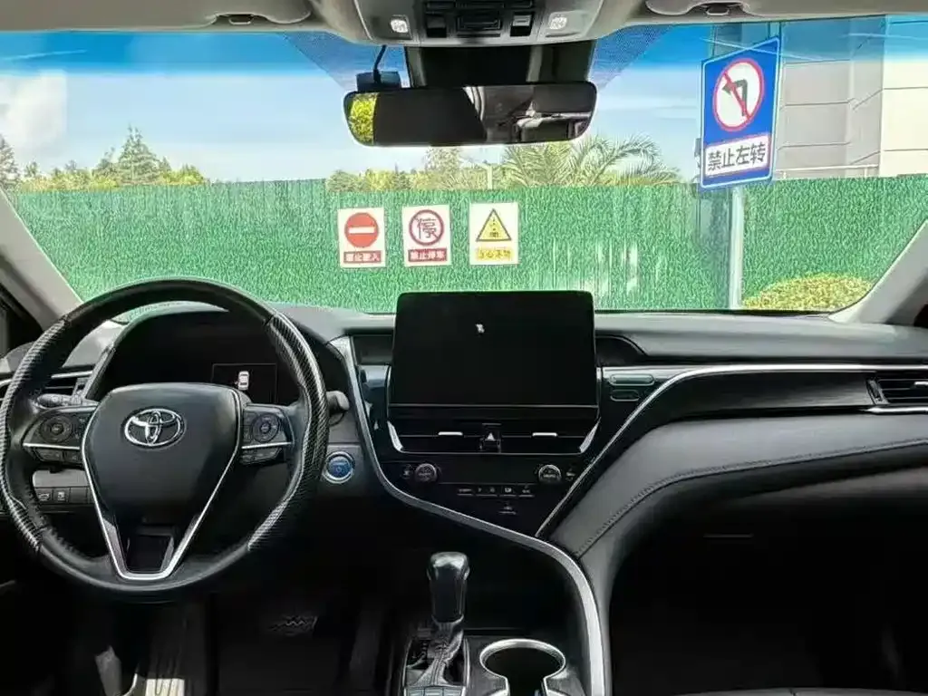 Toyota Camry 2024 из CN, фото 9