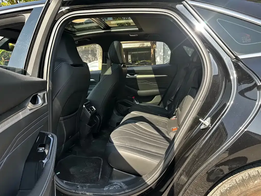 Geely Xingrui 2024 из CN, фото 3