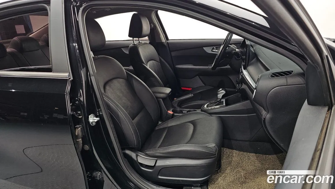 Kia K3 2022 из KR, фото 10