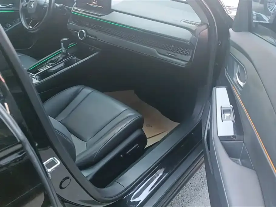 Honda Accord 2023 из CN, фото 5