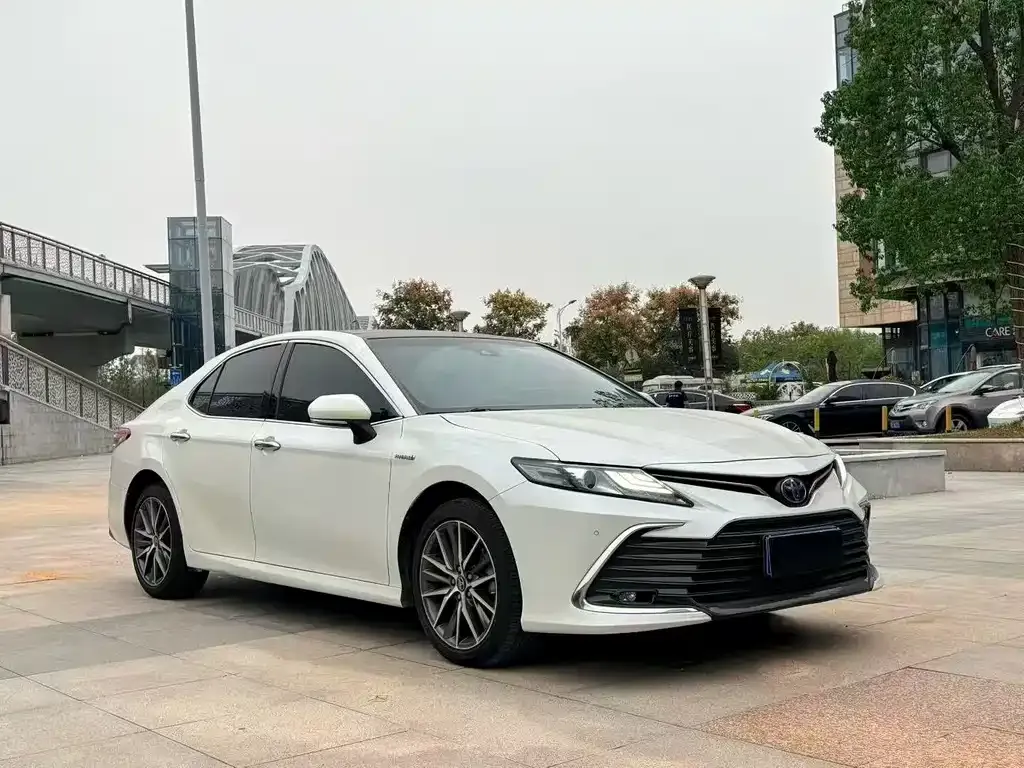 Toyota Camry 2022 из CN, фото 8