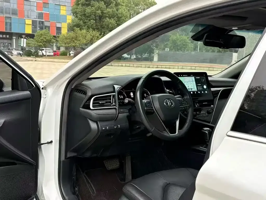Toyota Camry 2022 из CN, фото 3