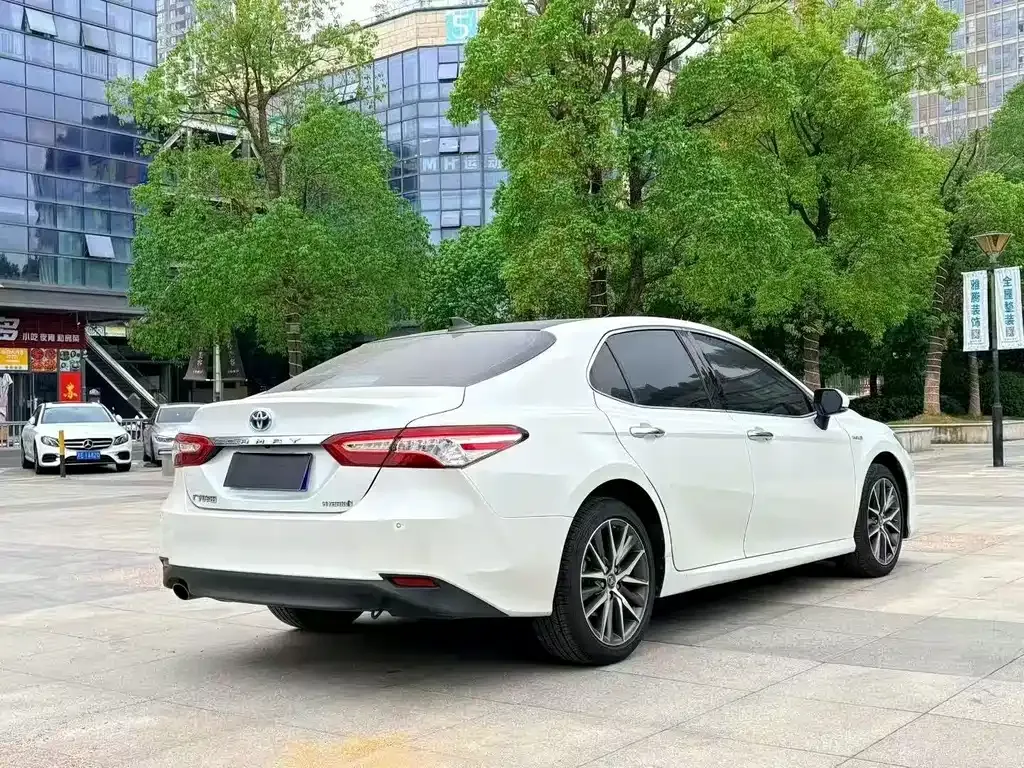 Toyota Camry 2022 из CN, фото 9