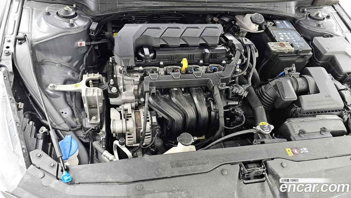 Hyundai AVANTE 2021 из KR, фото 10