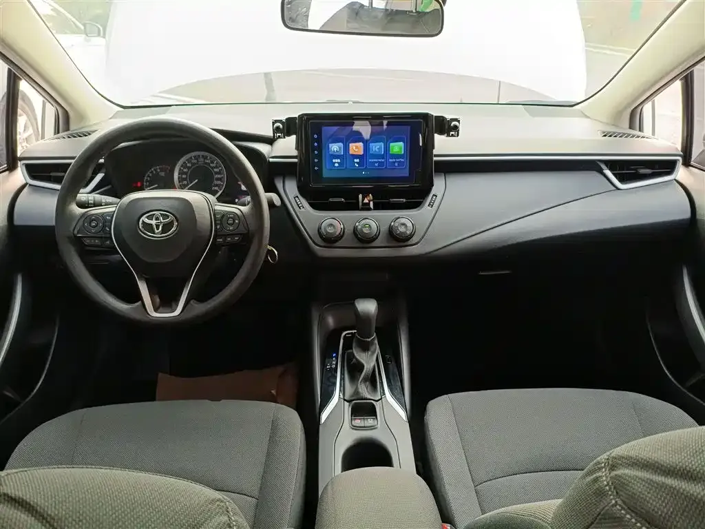 Toyota Corolla 2023 из CN, фото 8