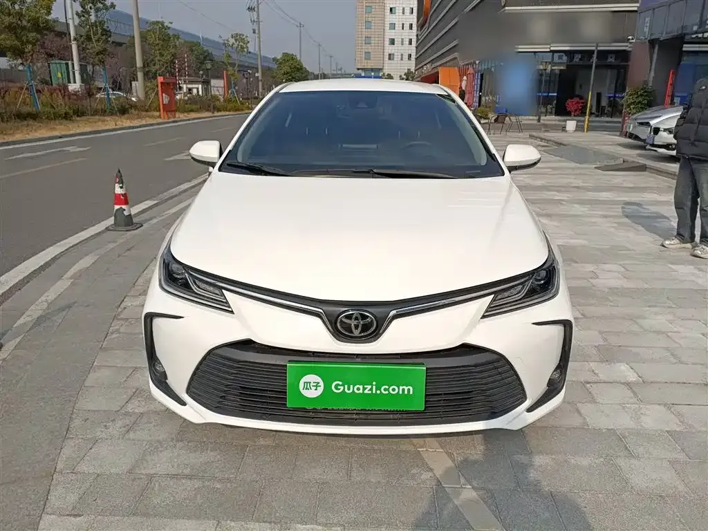 Toyota Corolla 2023 из CN, фото 5