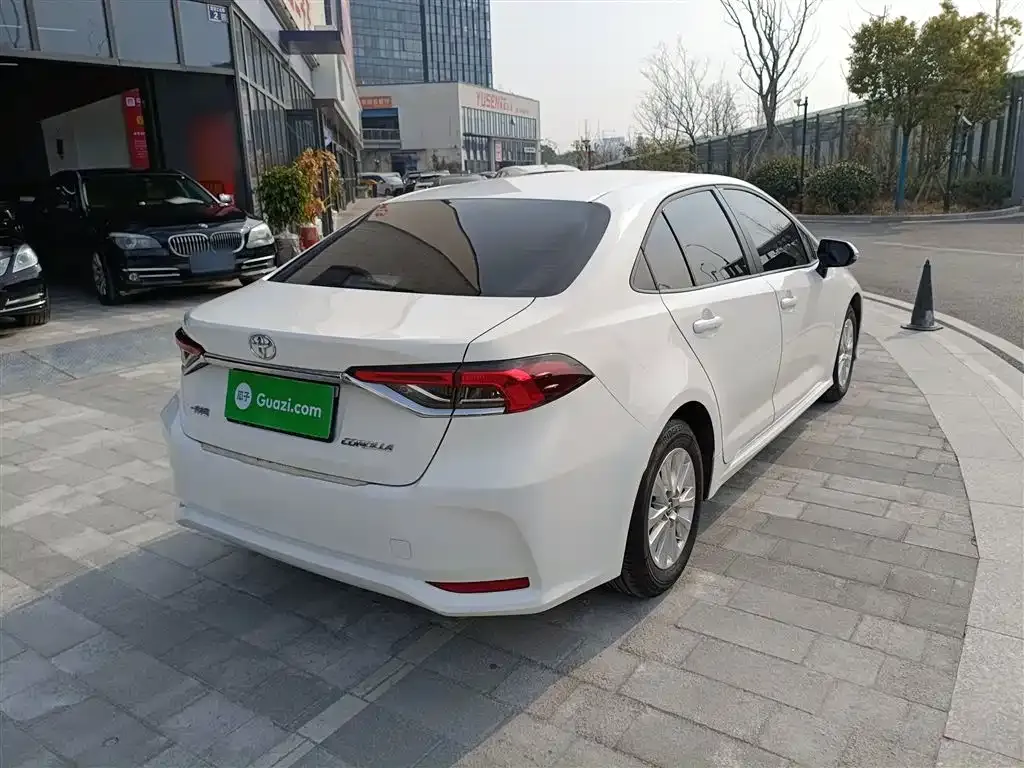 Toyota Corolla 2023 из CN, фото 6