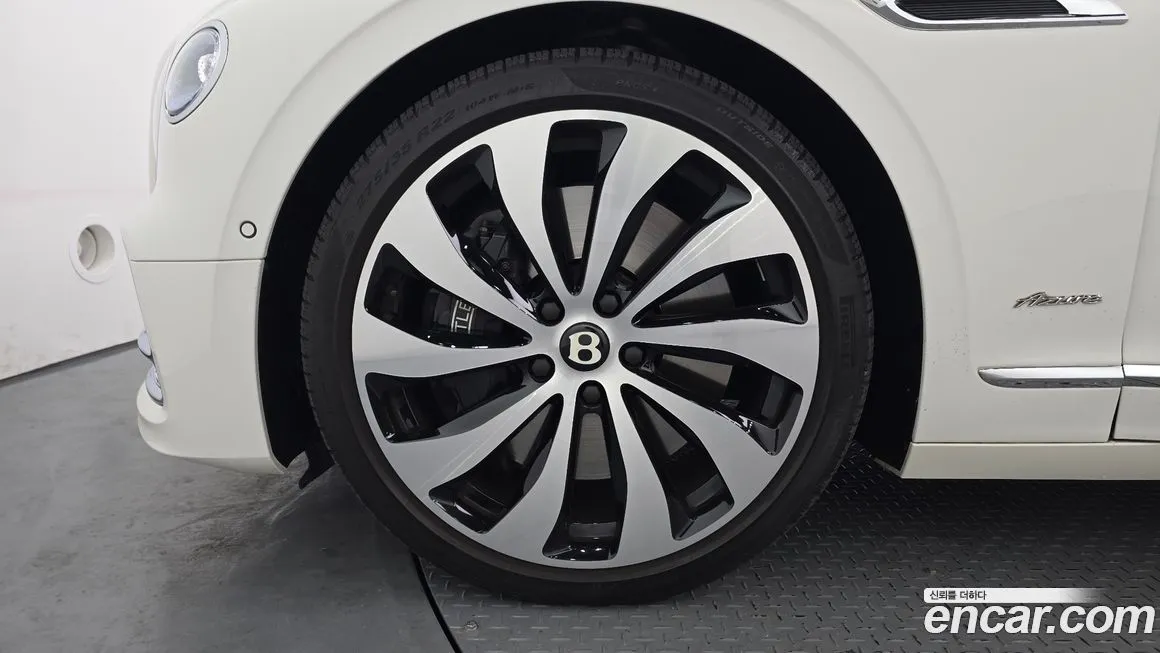 Bentley Flying Spur 2024 из KR, фото 4