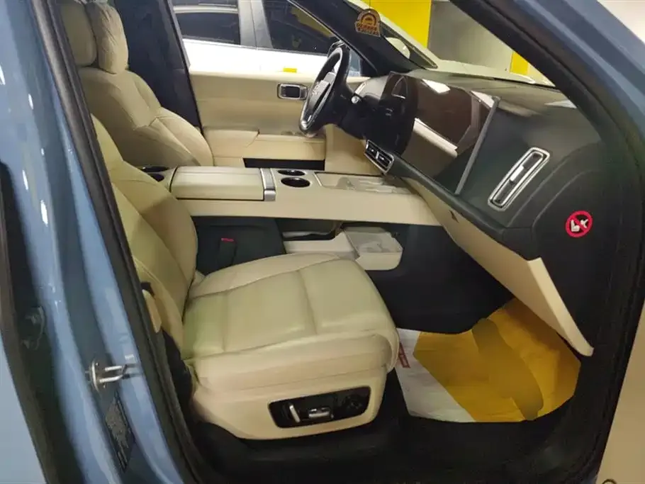 Li Auto L8 2023 из CN, фото 10