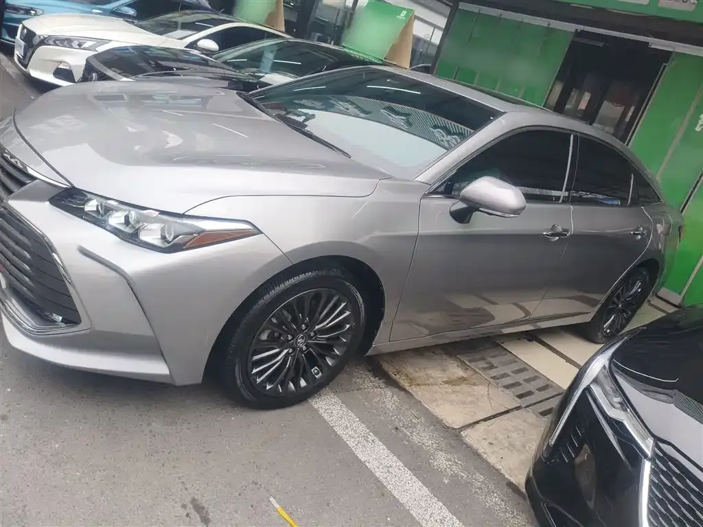 Toyota Avalon 2021 из CN, фото 5