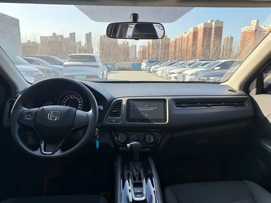Honda Vezel 2022 из CN, фото 10